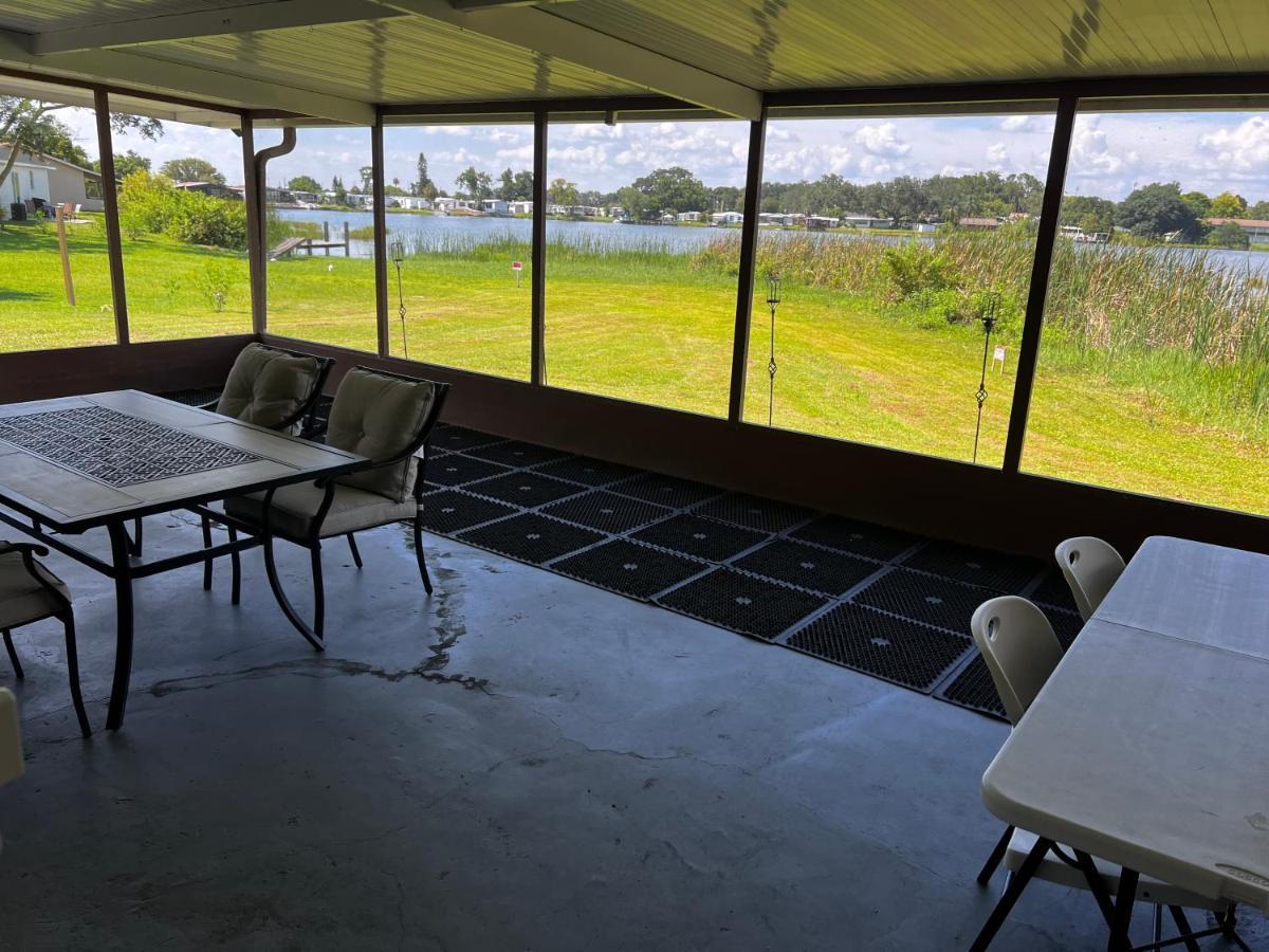 Lakeside Retreat - 3 Bedroom, 2 Bathroom House By The Lake Lakeland Buitenkant foto